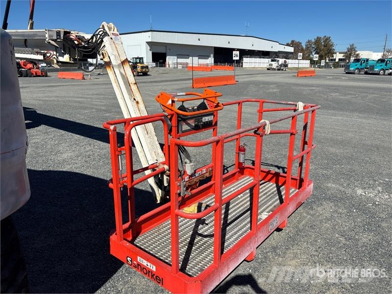 Snorkel TB86J 4WD Diesel Telescopic Boom Lift Telescoophoogwerkers