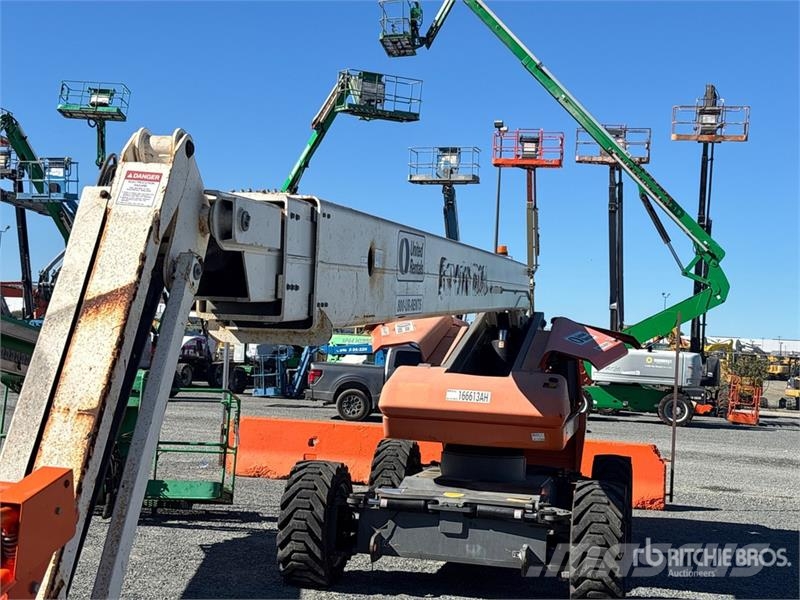 Snorkel TB86J 4WD Diesel Telescopic Boom Lift Telescoophoogwerkers
