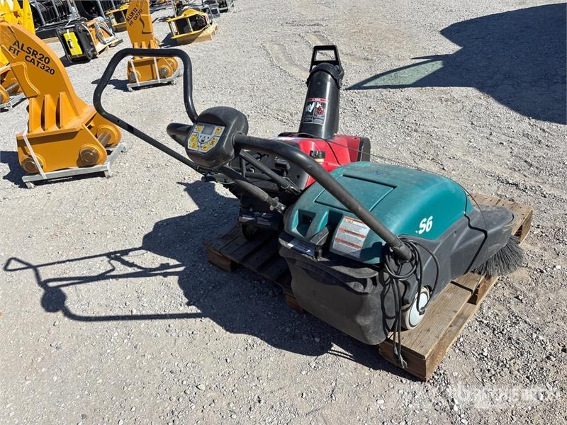  Snow Blower and Sweeper Snow throwers