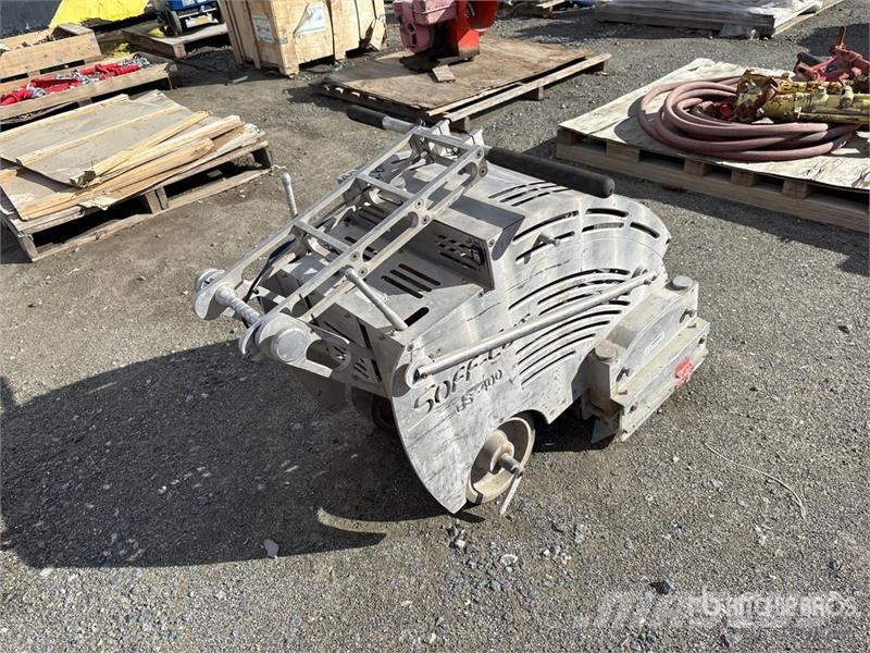  Soff-Cutt GS400 Walk-Behind Saw 제재소