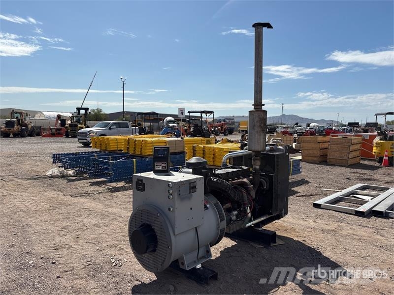 Southwest Products Co 150 kW Skid-Mounted Generator Set Geradores Diesel
