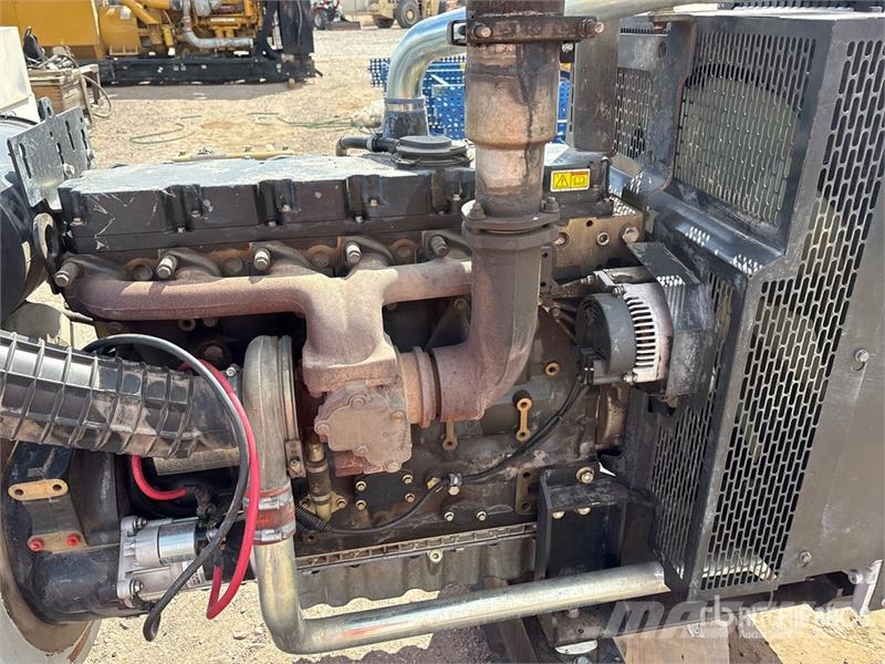 Southwest Products Co 150 kW Skid-Mounted Generator Set Geradores Diesel