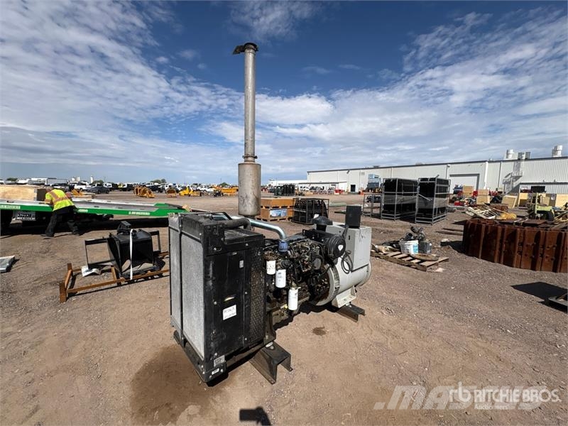 Southwest Products Co 150 kW Skid-Mounted Generator Set Geradores Diesel