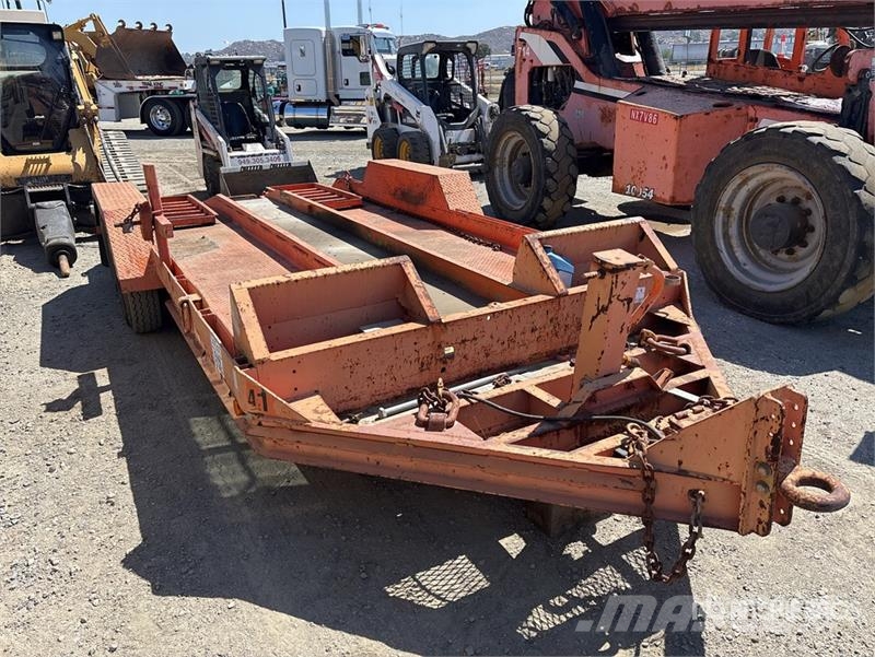  SPCN 14 ft T/A Equipment Trailer Prikolice za prevoz vozil