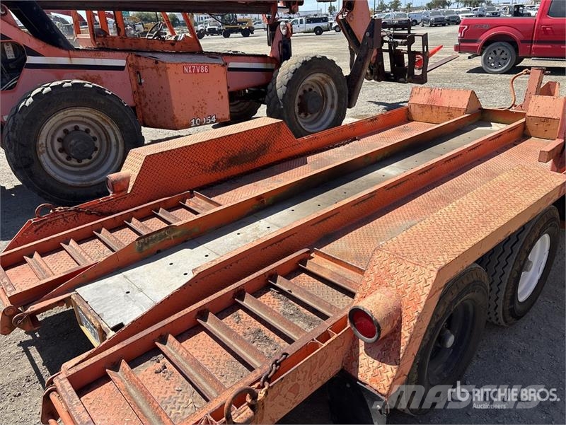  SPCN 14 ft T/A Equipment Trailer Prikolice za prevoz vozil