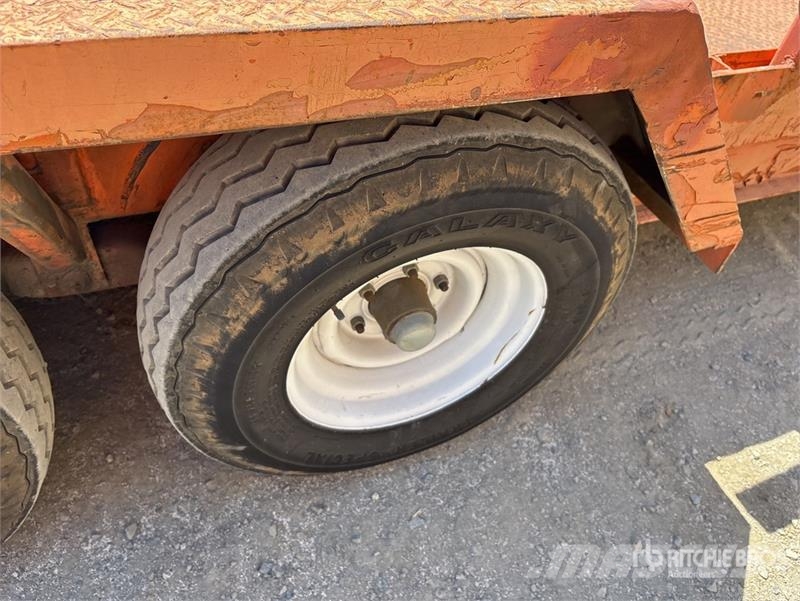  SPCN 14 ft T/A Equipment Trailer Prikolice za prevoz vozil