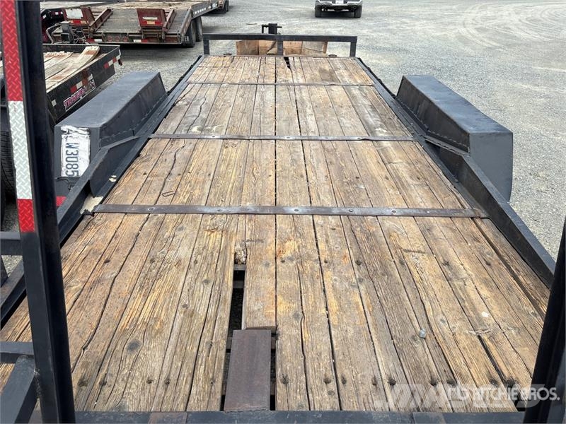SPCNS 18 ft T/A Equipment Trailer Prikolice za prevoz vozil