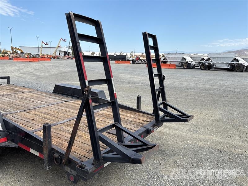 SPCNS 18 ft T/A Equipment Trailer Prikolice za prevoz vozil