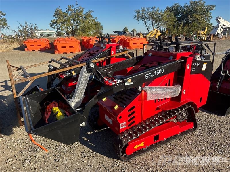  SSL1500-RED Mini Compact Track Loader (Unused) لوادر انزلاقية التوجيه