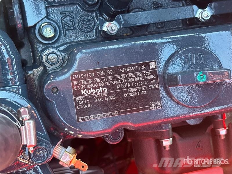 SSL1500-RED Mini Compact Track Loader (Unused) لوادر انزلاقية التوجيه