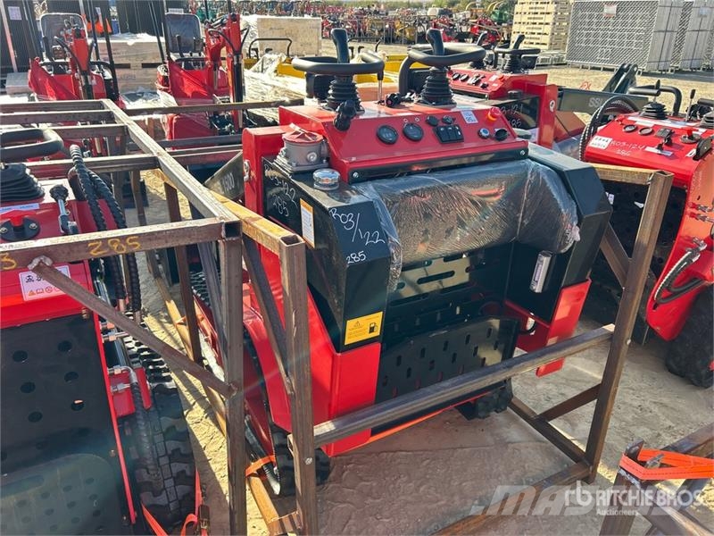  SSL1500-RED Mini Compact Track Loader (Unused) لوادر انزلاقية التوجيه