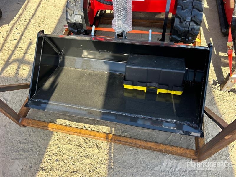  SSL1500-RED Mini Compact Track Loader (Unused) لوادر انزلاقية التوجيه