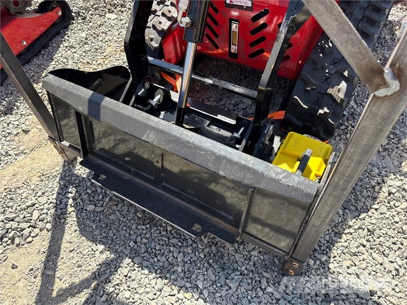  SSL60 Mini Compact Track Loader (Unused) Мини-погрузчики