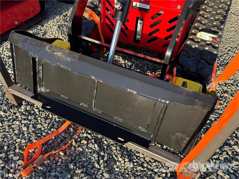 SSL60 Mini Compact Track Loader (Unused) Мини-погрузчики
