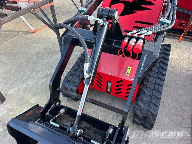  SSL60-RED Mini Compact Track Loader (Unused) لوادر انزلاقية التوجيه