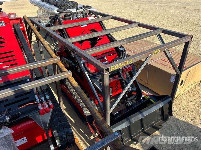  SSL60-RED Mini Compact Track Loader (Unused) لوادر انزلاقية التوجيه