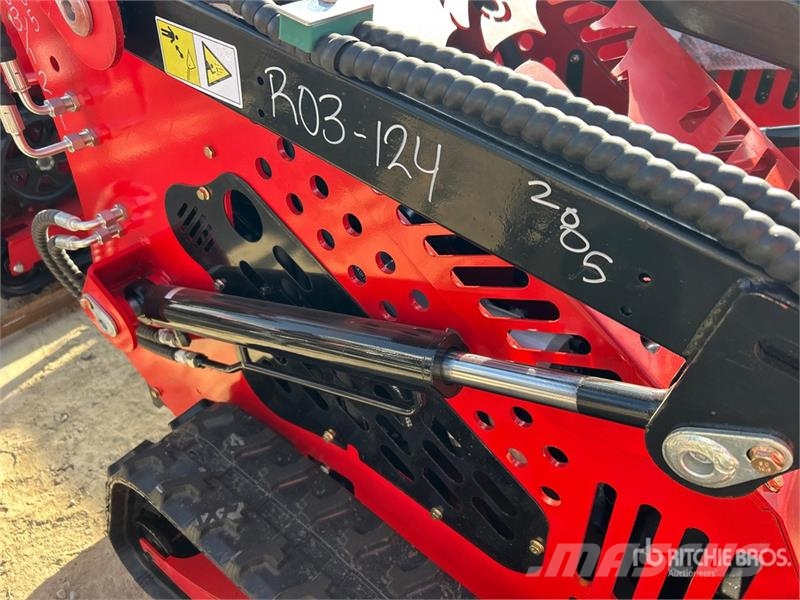  SSL60-RED Mini Compact Track Loader (Unused) لوادر انزلاقية التوجيه