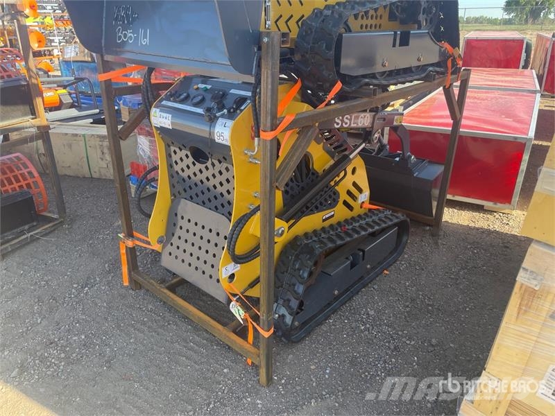 SSL60-RED Mini Compact Track Loader (Unused) لوادر انزلاقية التوجيه