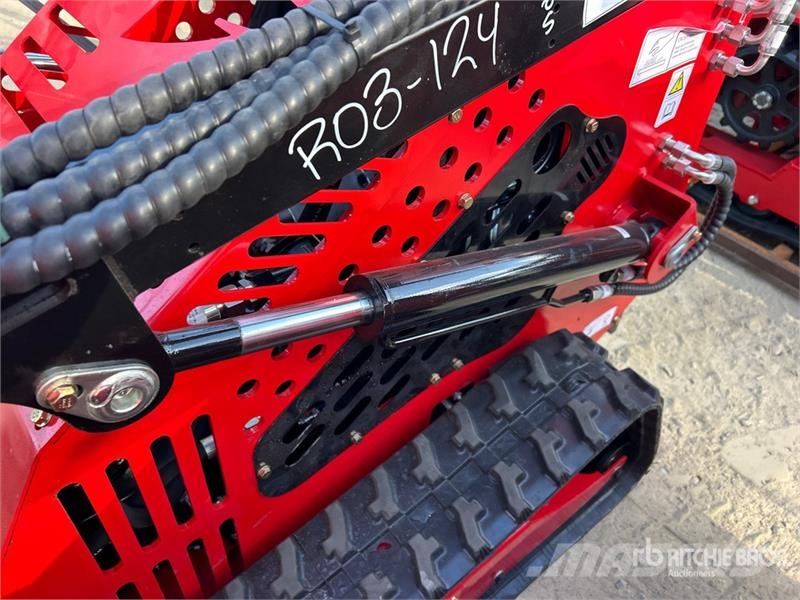  SSL60-RED Mini Compact Track Loader (Unused) لوادر انزلاقية التوجيه