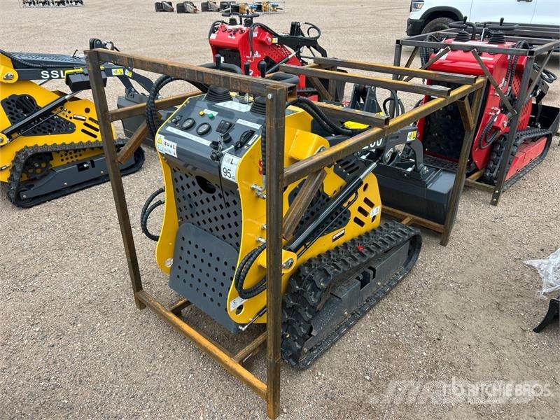 SSL60-RED Mini Compact Track Loader (Unused) لوادر انزلاقية التوجيه