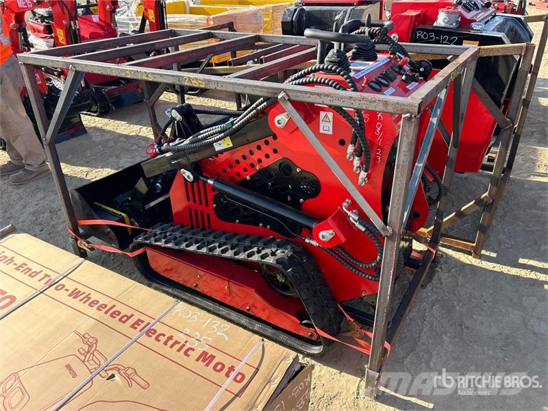  SSL60-RED Mini Compact Track Loader (Unused) لوادر انزلاقية التوجيه