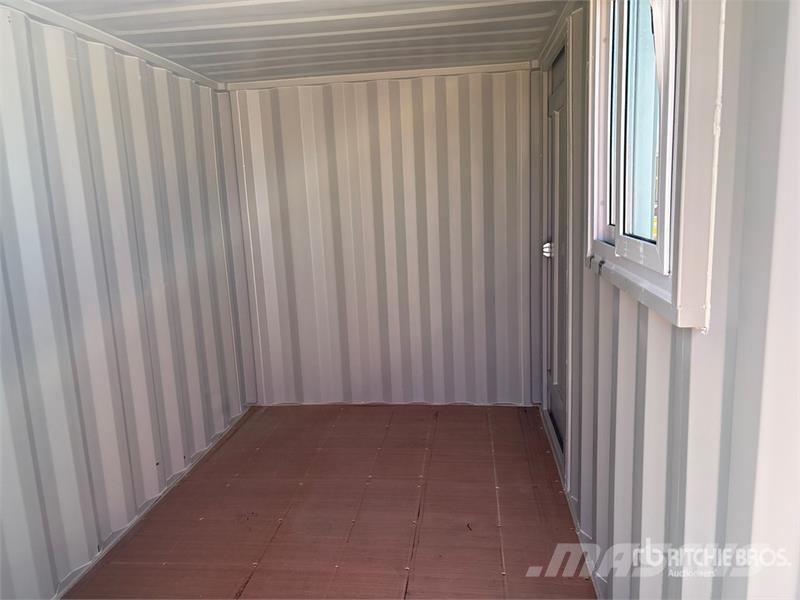 Standard 11 ft Storage Container Varastokontit