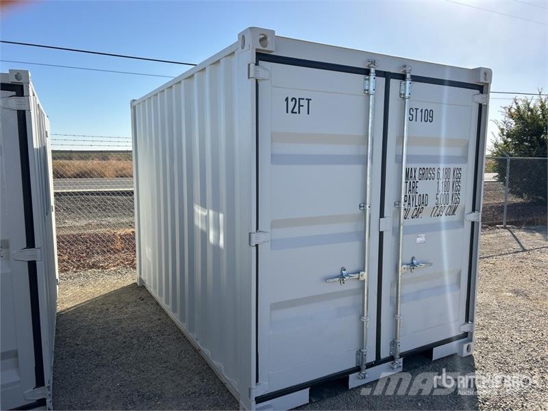  Standard 12 ft Storage Container Varastokontit