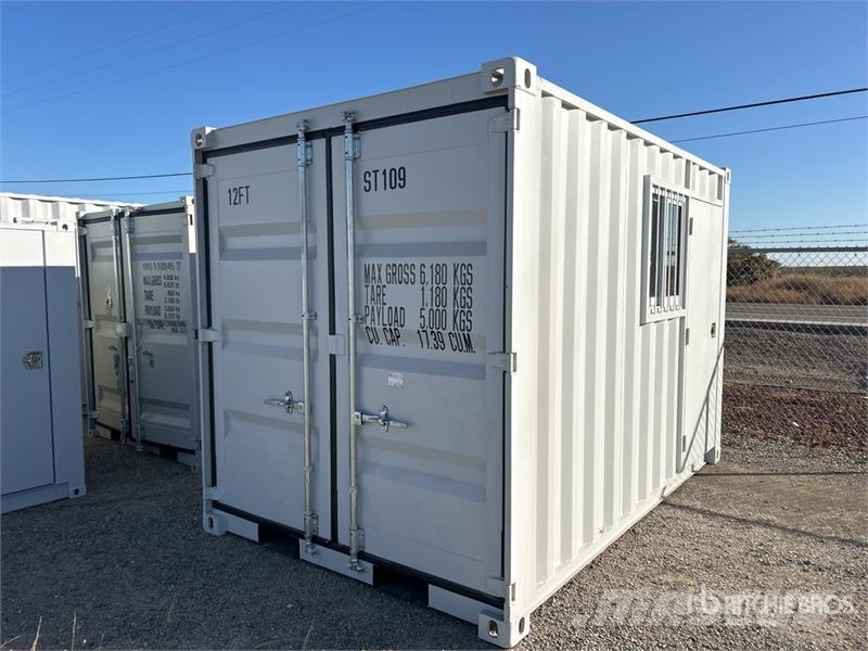 Standard 12 ft Storage Container Varastokontit