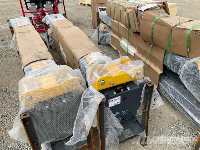 STARVOX JL830 2 Post Vehicle Lift (Unused) Строителство - Други