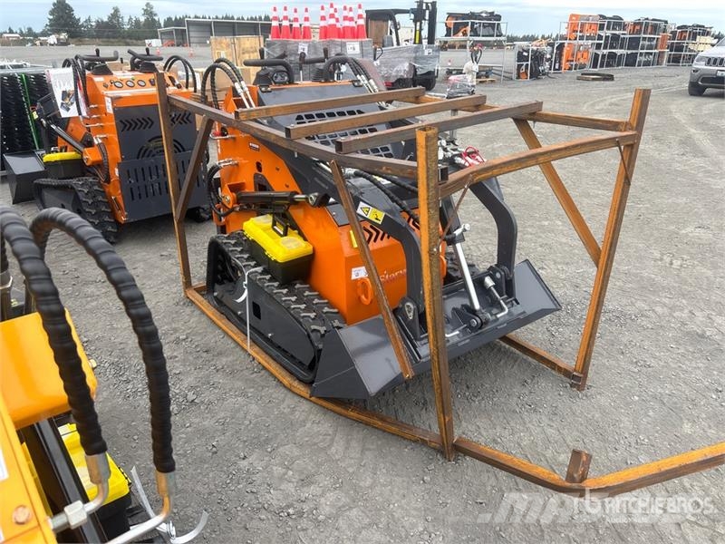 STARVOX SV-480 Mini Compact Track Loader (Unused) Мини товарачи