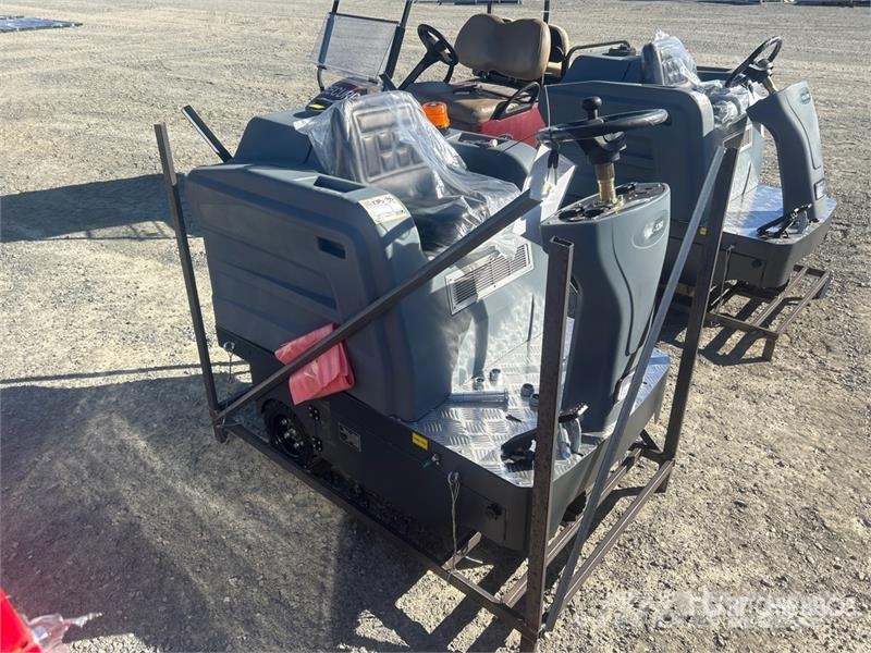 STARVOX VOL-1260 Ride-On Electric Floor Sweeper (U Overige rooimachines