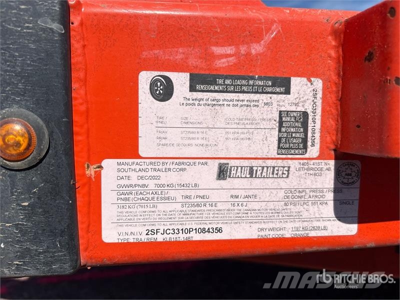 STC KLB18T-14BT 18 ft T/A Equipment Trailer Auto pārvadāšanas treileri