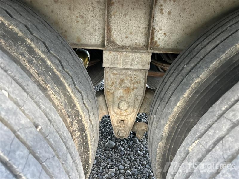 Steco SW040101 40 ft T/A Moving Floor Refuse Trail Other semi-trailers