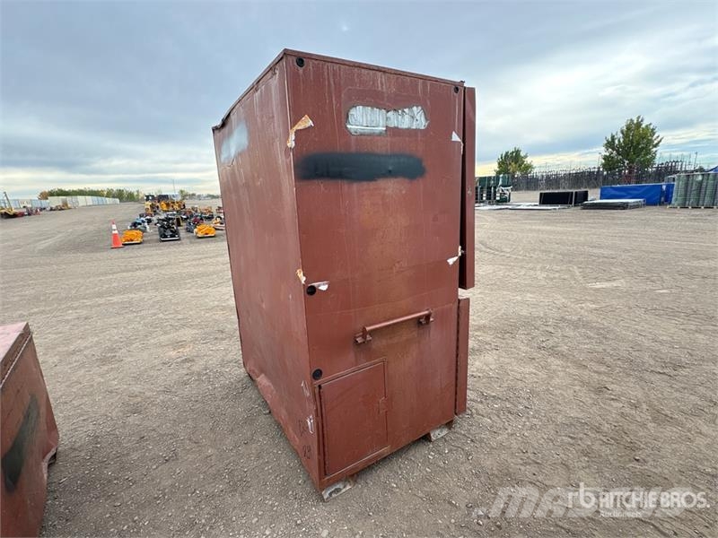 Steel cabinet مكونات أخرى