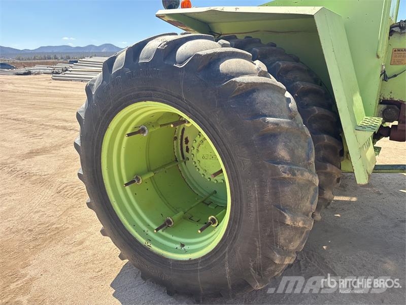 Steiger PT270 Articulated 4WD Tractor ماكينات زراعية - غير ذلك