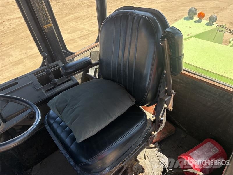 Steiger PT270 Articulated 4WD Tractor ماكينات زراعية - غير ذلك