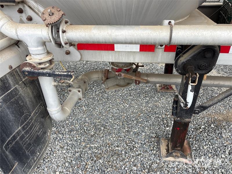 Stephens T/A Pneumatic Bulk Trailer Other trailers
