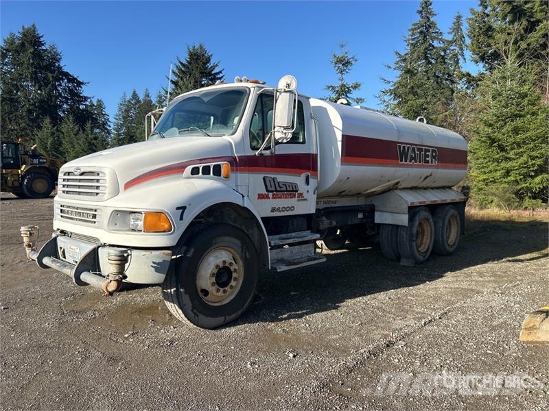Sterling Acterra 4000 gal 6x4 Water Truck Tovornjaki za vodo