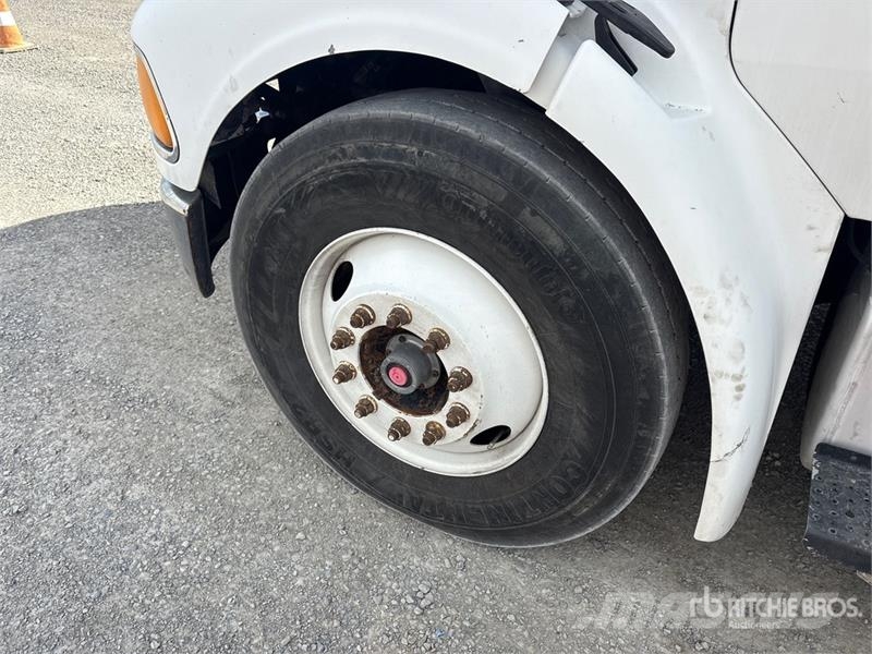 Sterling Acterra 4x2 Boom Truck Nosturiautot