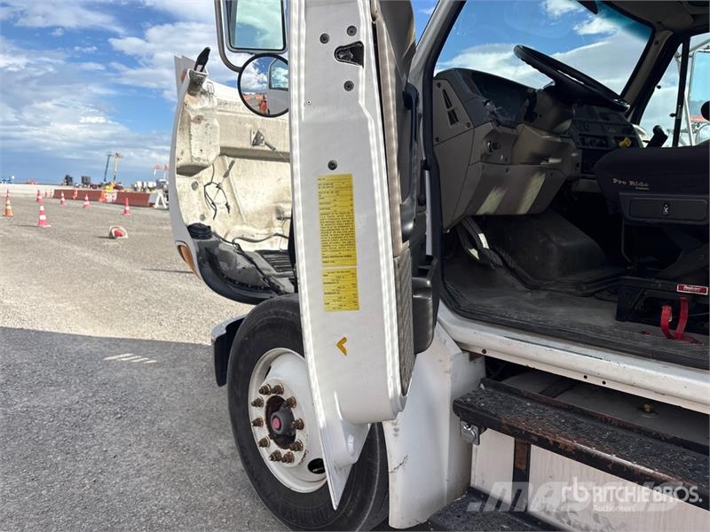 Sterling Acterra 4x2 Boom Truck Nosturiautot