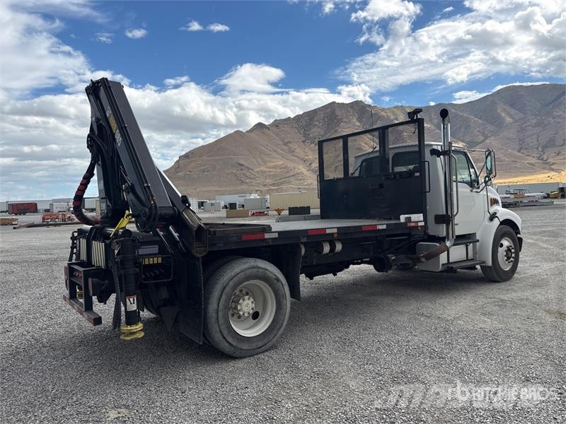 Sterling Acterra 4x2 Boom Truck Nosturiautot