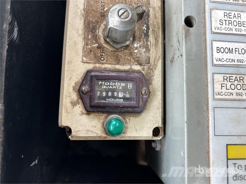 Sterling L7500 Kombinētās vakumsūkņa mašīnas
