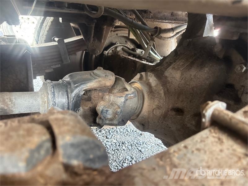 Sterling L7500 Ūdens mašīnas