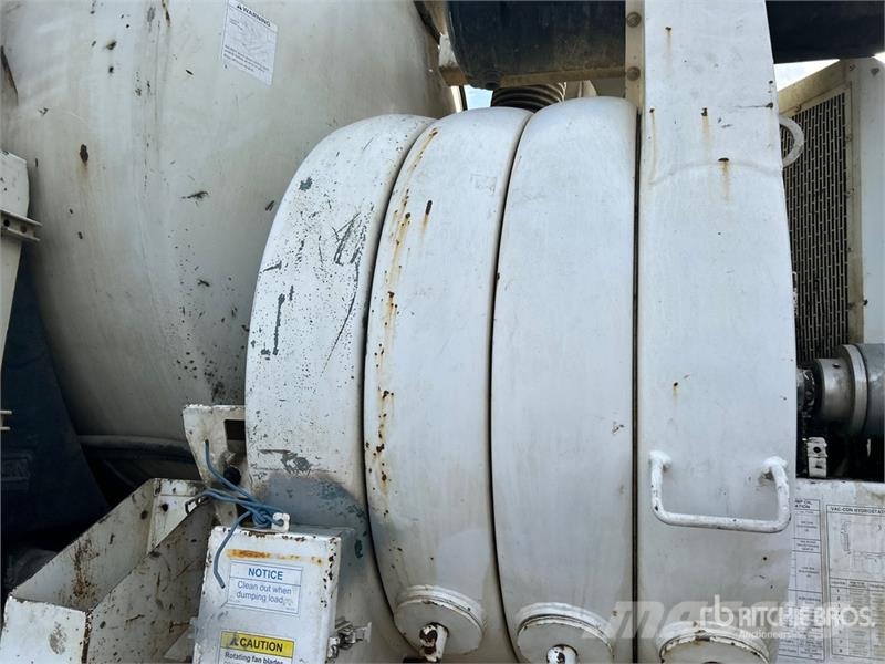Sterling L7500 Kombinētās vakumsūkņa mašīnas