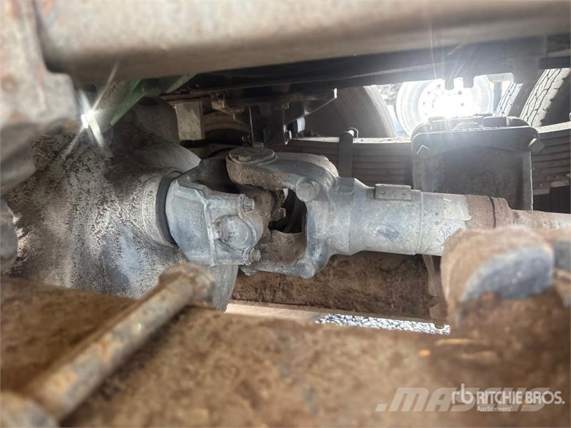 Sterling L7500 Ūdens mašīnas