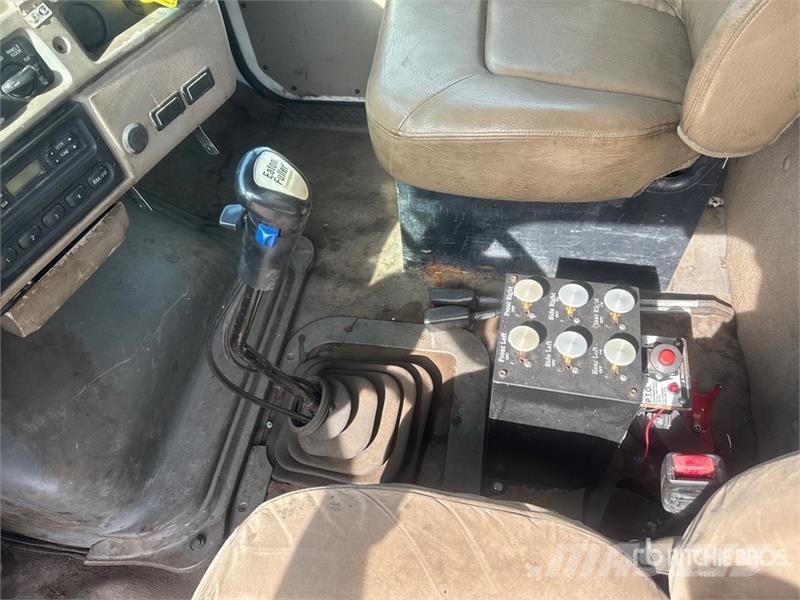 Sterling L7500 Ūdens mašīnas