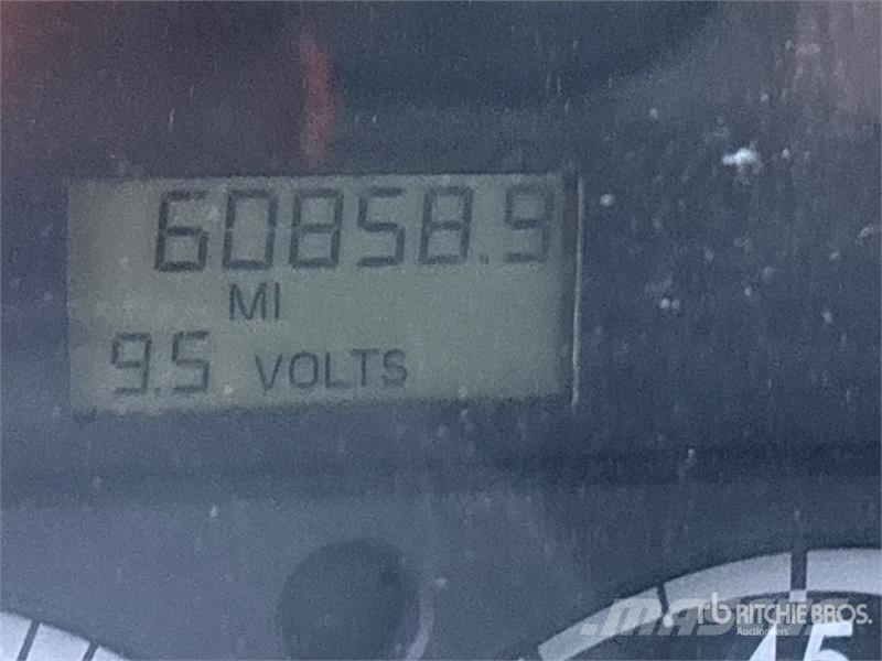 Sterling L7500 Kombinētās vakumsūkņa mašīnas