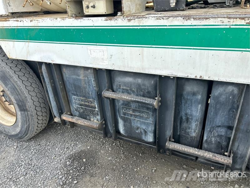 Sterling L7500 Kombinētās vakumsūkņa mašīnas