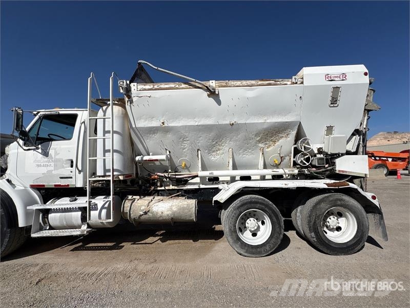 Sterling L8500 6x4 Volumetric Mixer Truck Бетономішалки (Автобетонозмішувачі)