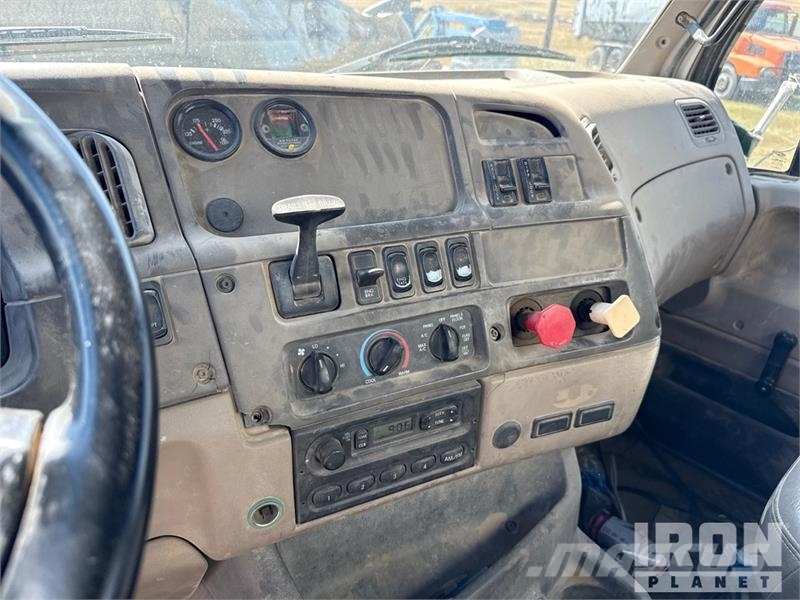 Sterling L9500 Tipper trucks